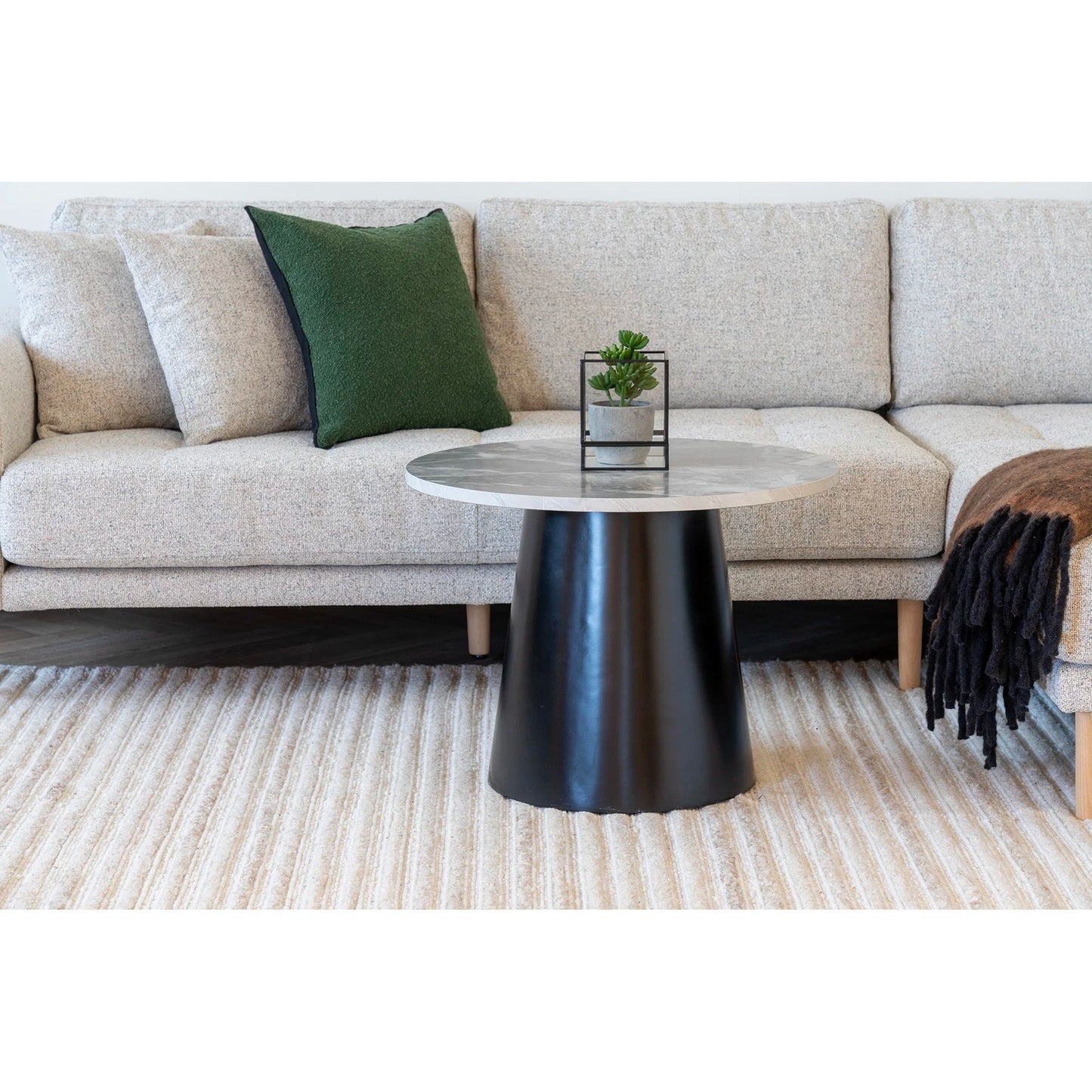 Brito coffee table