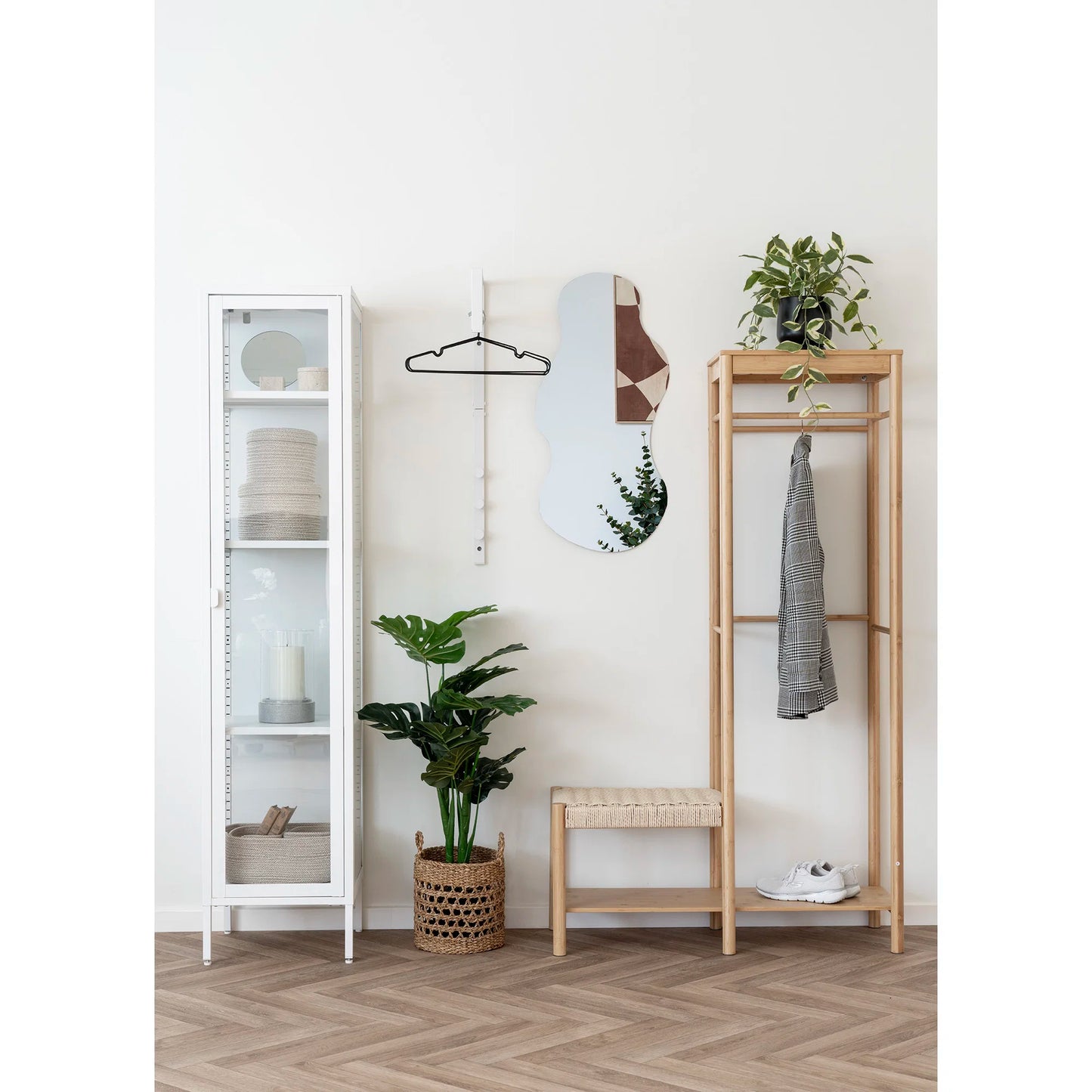 Ember klädhängare