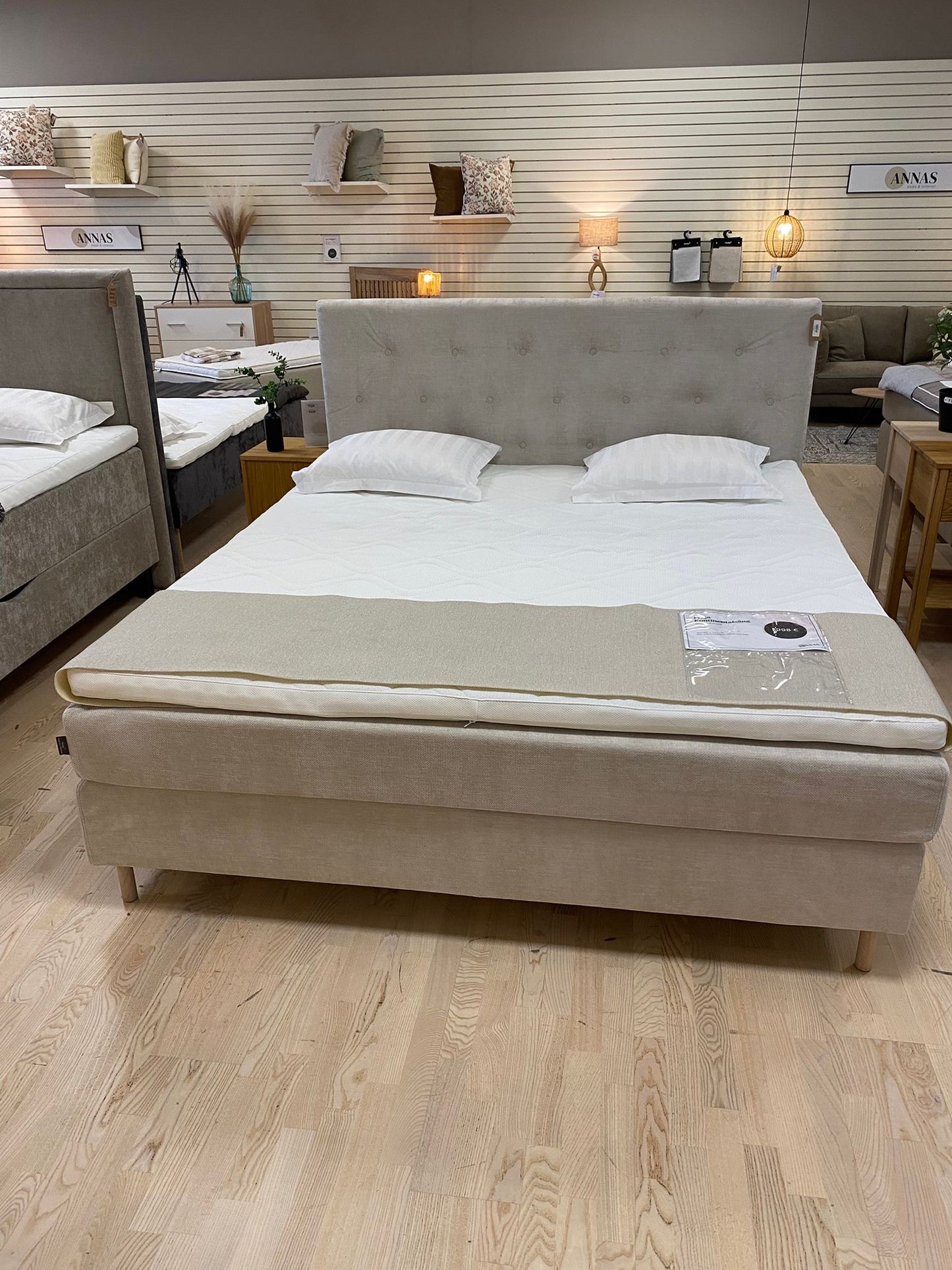 Cama continental Freja