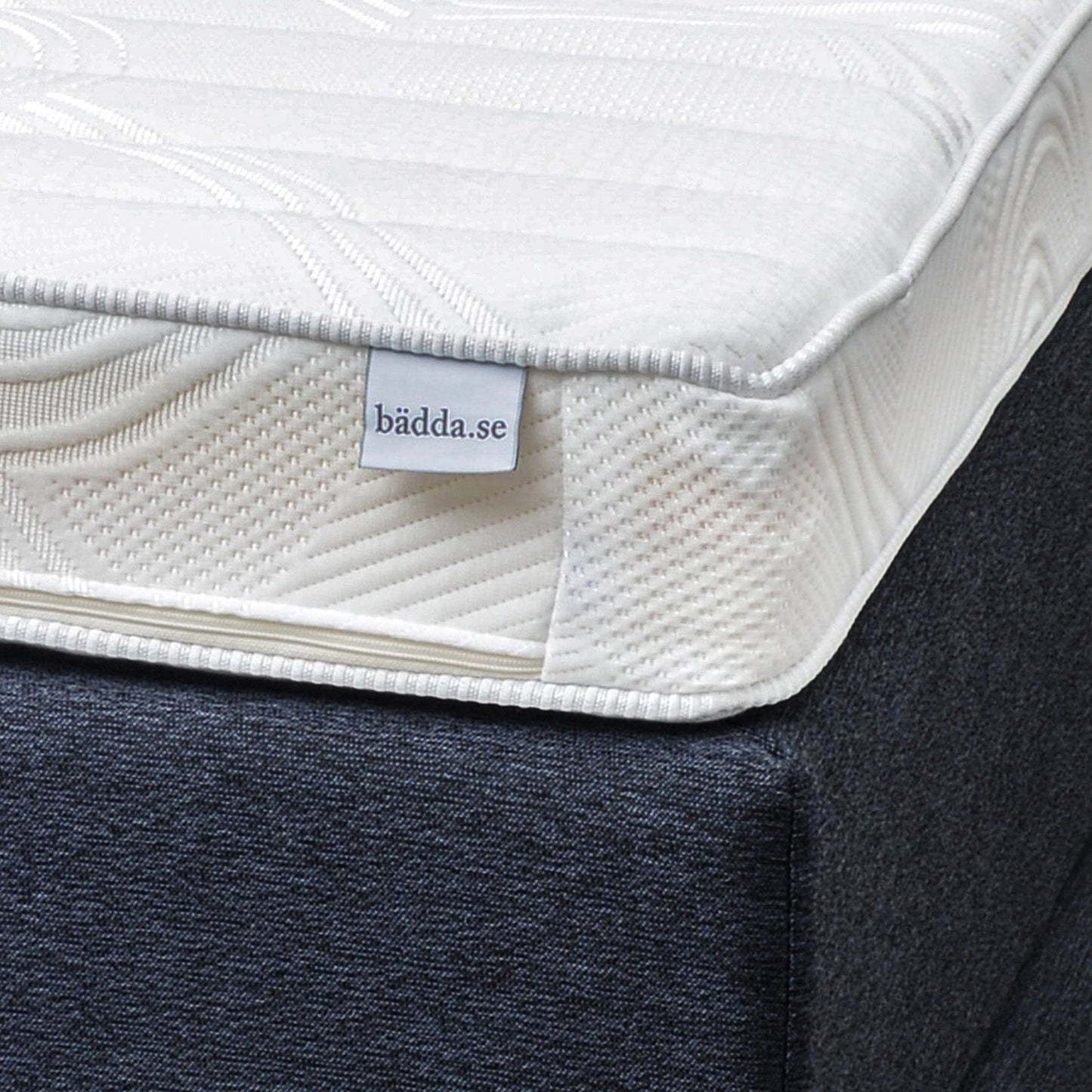 Bed Luxurious