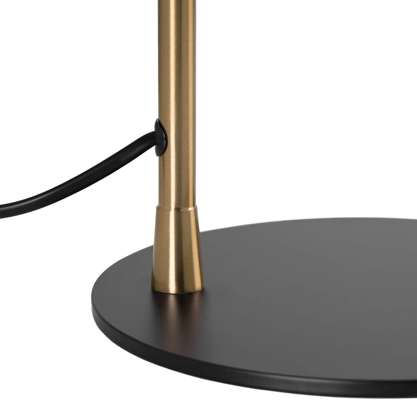 Alcover table lamp
