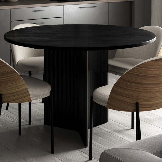 La mesa del comedor de Fari