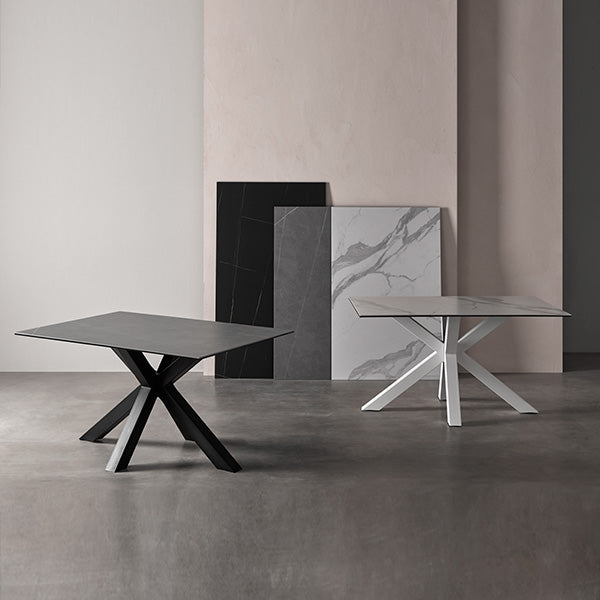 Joyce dining table