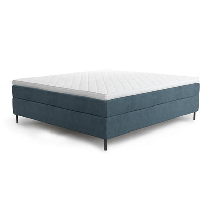 Diplomat continental bed