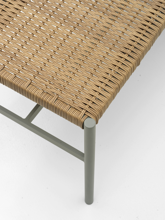 DK Bänk - Antracit/Natur, Dusty Green/Natur, Light Grey/Natur, Nordic Green/Natur - bild 2 [brafab-src:https://www.brafab.se/storage/0F060937DF3FD7F67EF9DD6AEB8072ACED642557E0A45D5109895290A84EB2B7/cbe8e13f75fb4847a82a3cb51d2be46b/png/media/72468dffebda443d9a1991cb90a35f16/2503-32%20DK%20Bench%20-%20Dusty%20Green%2C%20detail.png]