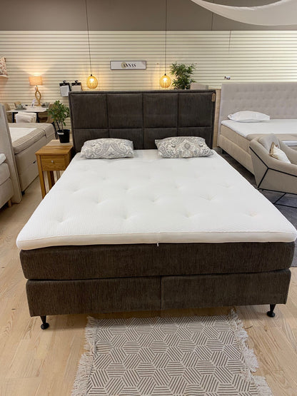 Astrid kontinentalsäng