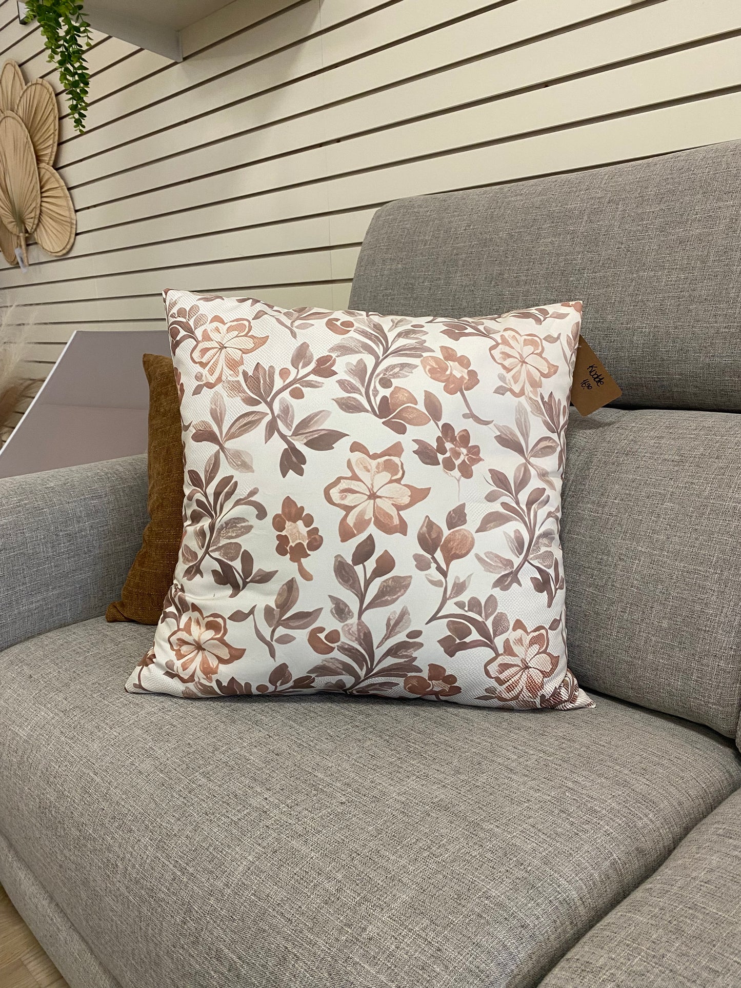 Decorative pillow