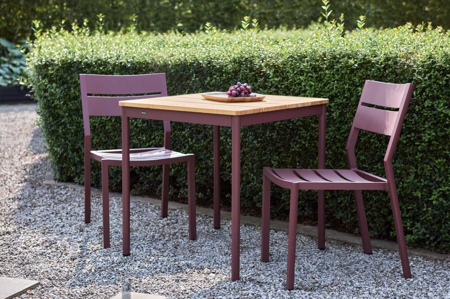 Nox Cafébord - Antracit/Bambu, Nordic Green/Bambu, Zin Red/Bambu - bild 10 [brafab-src:https://www.brafab.se/storage/7CA008544F7EA6A96B0D3B7DDACA5D27E698B25C89BA168B43FE449773CC5278/f036844e5a91435db1f6b74ac89205a7/png/media/5233a8c66cd0456392cc004c2de7190c/94103%2094103.png]