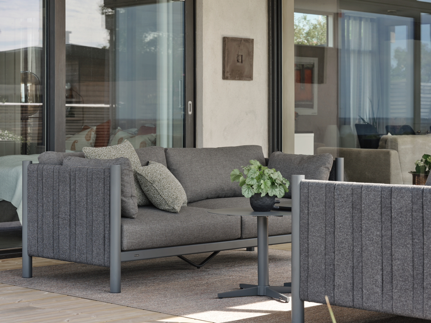 Brad 2,5-sits Soffa - Antracit/Charcoal Grey, Nordic Green/Charcoal Grey - bild 10 [brafab-src:https://www.brafab.se/storage/8CADFF04178459F4ECA87713D535511F6582E3AA445CB895F6E0DB195E0C8B99/bfbfd3271e934eb4bac0299e732add17/png/media/0b148749242346bcb15d2c4791d251cc/94141%2094141.png]