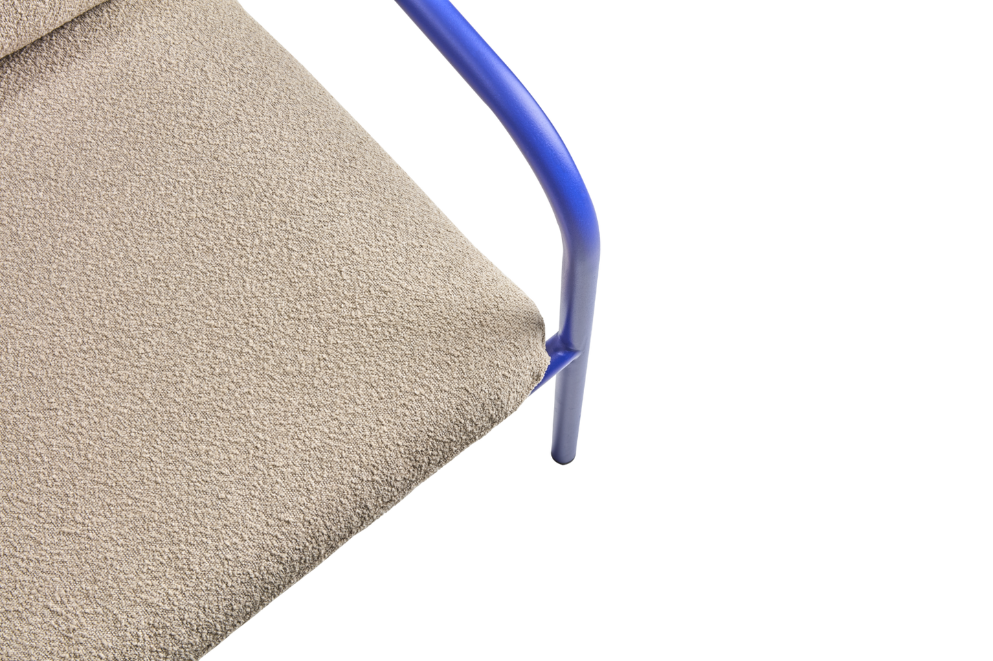 Bendt 2-sitssoffa - Indigo Blue/Teddy Beige, Peach/Teddy Beige, Pearl White/Teddy Beige, Pearl White/Teddy Orange, Svart/Teddy Ant - bild 4 [brafab-src:https://www.brafab.se/storage/5F3DEFD95BDBC465DF2FA6C52430BE9AA573D851D4C31731DDAF986198659FA6/6d102c5535594c82b224ed06c45943f7/png/media/5a11b36a71f541a480b9fa1bee505f0e/94234%2094234.png]