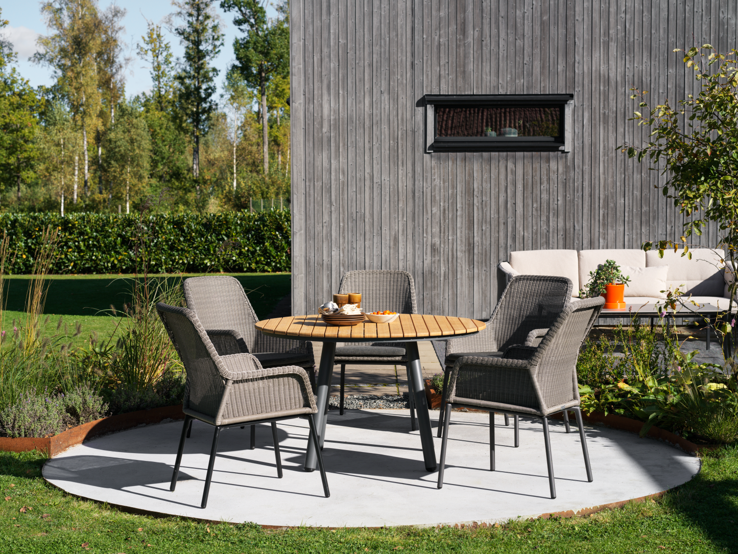Bam Bo Matbord - Antracit/Bambu, Nordic Green/Bambu - bild 4 [brafab-src:https://www.brafab.se/storage/D9AD3A736C87161F587934E9CC1130ADB1B73A942F620D6E964E6FF082D10B6B/127bf2ee152449caa5c1d4f3a0b54951/png/media/fcb3c2072c7443b1ae561fa48d1c2d03/94372%2094372.png]