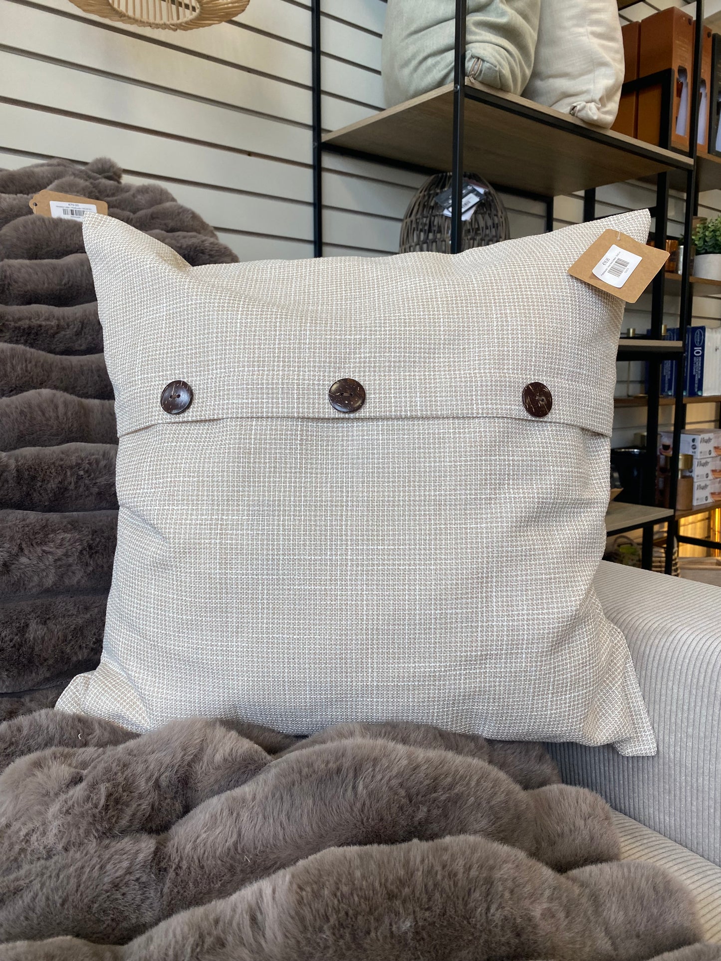 Decorative pillow