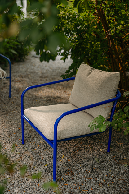 Bendt Fåtölj - Indigo Blue/Teddy Beige, Peach/Teddy Beige, Pearl White/Teddy Beige, Pearl White/Teddy Orange, Svart/Teddy Ant - bild 8 [brafab-src:https://www.brafab.se/storage/636B53666A7114CB77C4A0D249FA901D43C2C339B3AA1EF015C9F0DBA4DC02C9/91f7b1abd7c341bb8a95633a413a3630/png/media/3d18a2a902634700b2e633ad67d14217/Bendt%20Indigo%20Blue%20.png]