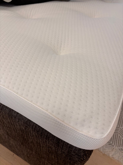 Soft mattress topper