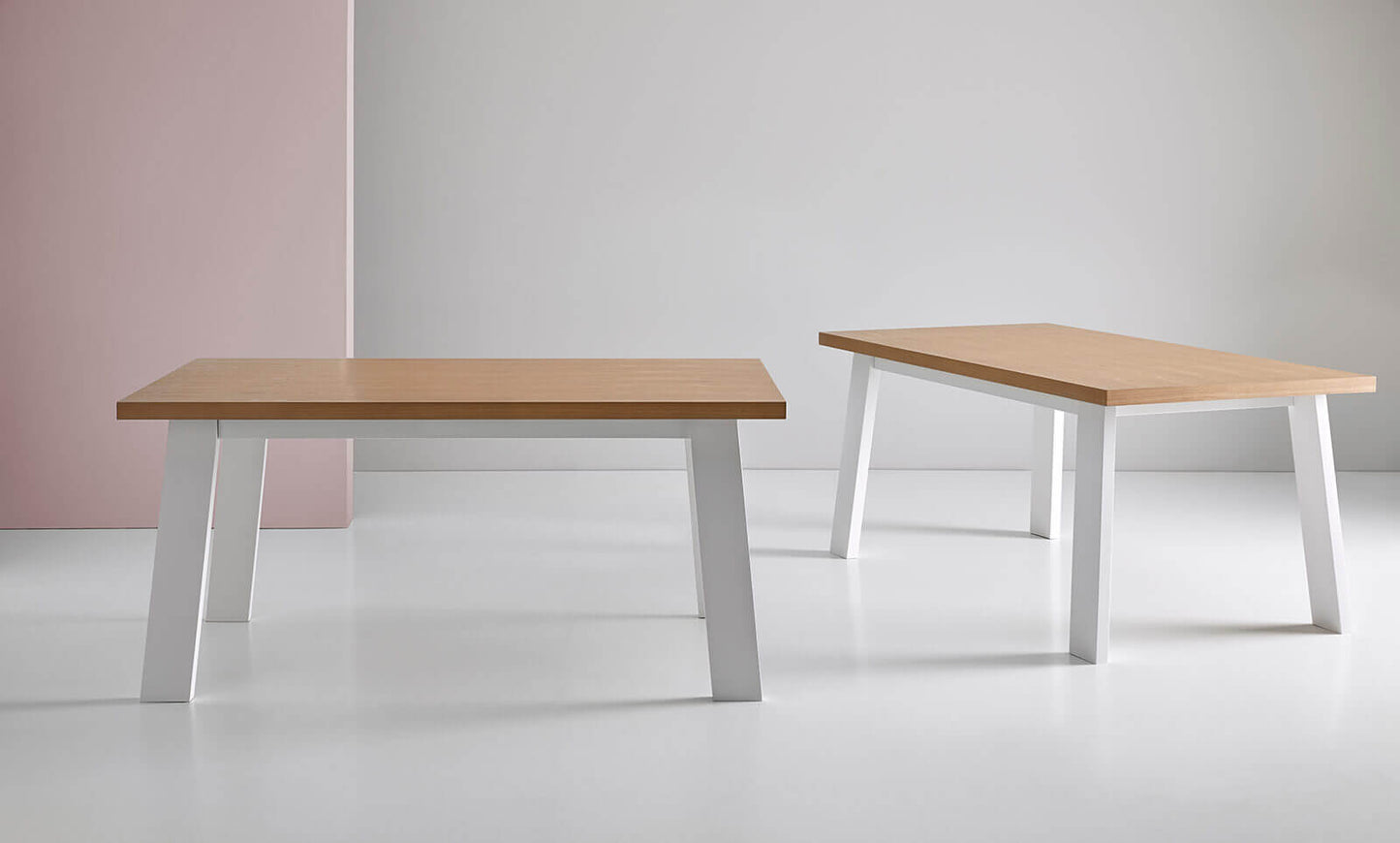 Marion dining table