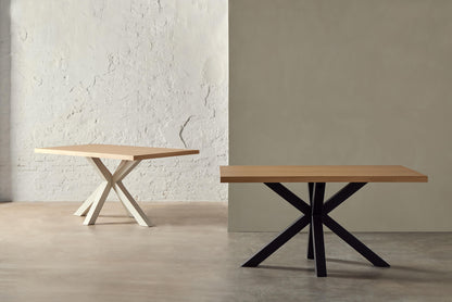 Casia dining table