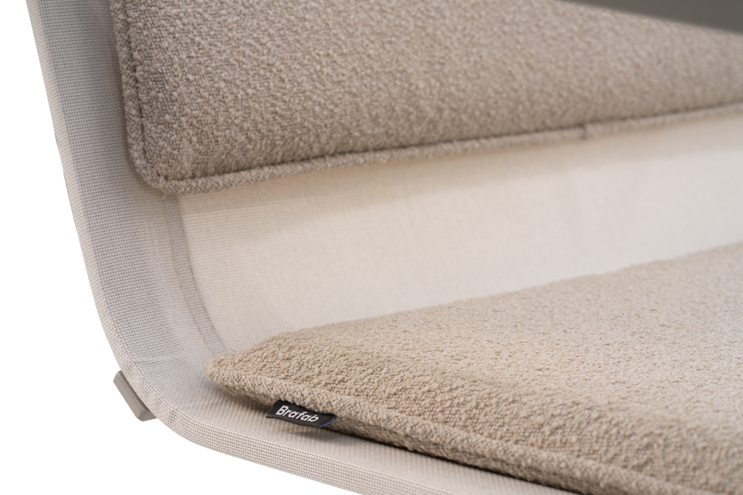 Soro Loungefåtölj - Antracit/Teddy Black, Khaki/Teddy Beige, Nordic Green/Teddy Verde, Svart/Teddy Ant - bild 4 [brafab-src:https://www.brafab.se/storage/CE2D8F0CAA8BC75B21E93ED440D5F291F5F7D4D2AB6C0295B00E9E862E3819B9/c401763f248f455fa7aa3f77a8de2e6f/png/media/e28d81705d7341129c96722547d59f4f/Soro%204690-21-51-284_3.png]