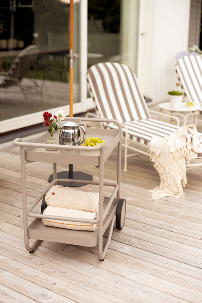 Arts Vilsäng - Soft White/Beige Stripes, Soft White/Blue Stripes, Soft White/Yellow Stripes - bild 5 [brafab-src:https://www.brafab.se/storage/5C0E3CE89A091E9F62DE4D2F575462F0956BE4DC33908D3F45310AA329153E6A/bbf32d23000d4b3ea29260d0d12a92a8/png/media/465a87ee1b5646f2b8a551799529e367/Trolly%20Arts.png]