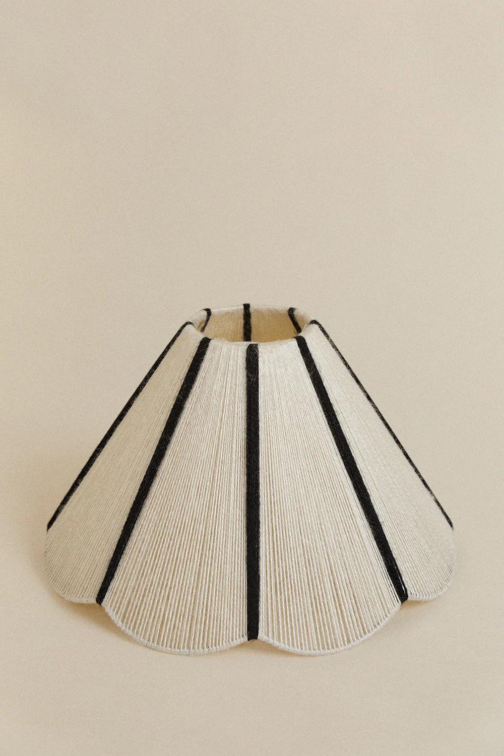 Iris lampskärm