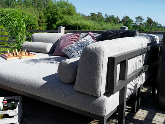 Gonesse Sofa group